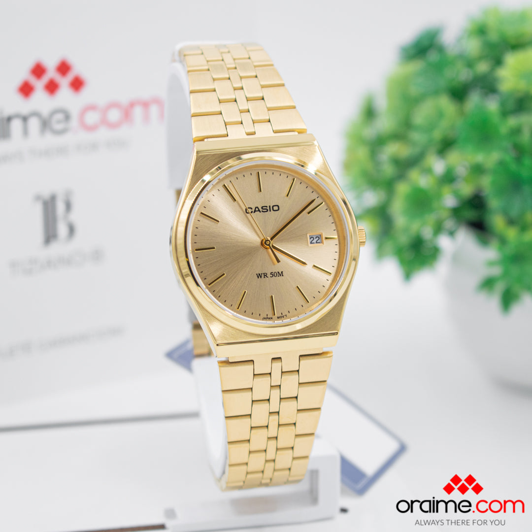 Casio MTP-B145G-9AVDF Orologio Uomo – Quadrante Bianco, Cinturino Oro, Stile Retrò Anni '80